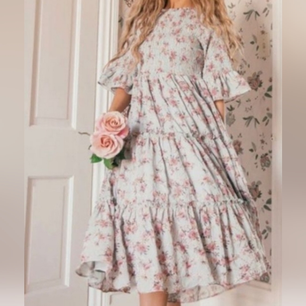 SOLD      JessaKae Wandering Willoughby Blue Floral 3x